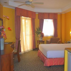 Deluxe Single Room